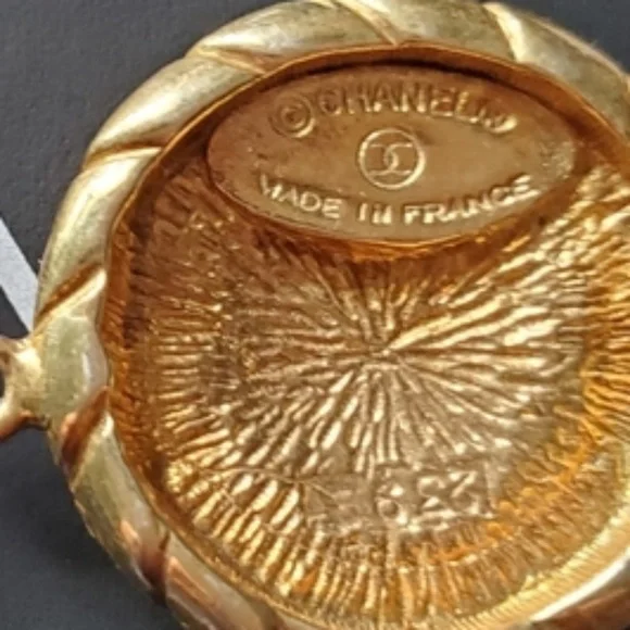 Chanel Pendent *Never used